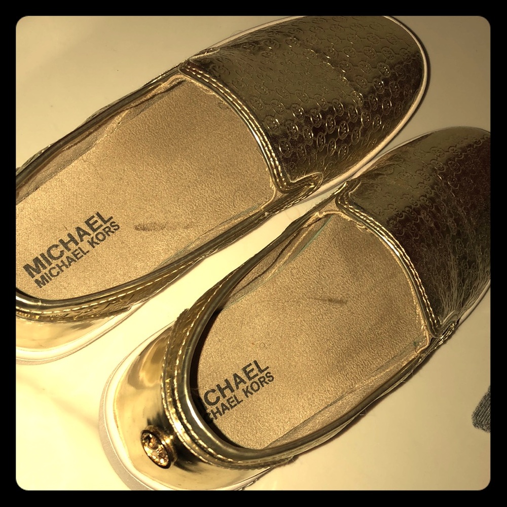 Slip on shoes